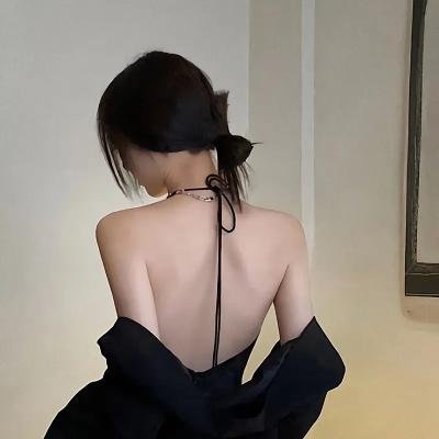 恋爱与友情之间2023